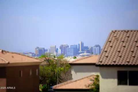 1352 E Dunbar Dr, Phoenix, AZ 85042 photo 28