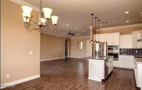 Living - 10264 E Broadway Rd, Mesa, AZ 85208 photo 1 of 5