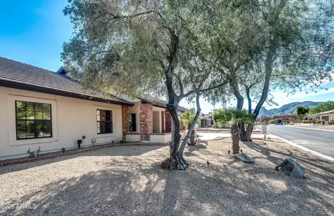 Exterior - 3701 E Nambe Ct, Phoenix, AZ 85044 photo 3 of 7