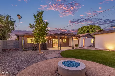 Exterior - 1745 E San Juan Ave, Phoenix, AZ 85016 photo 5 of 11
