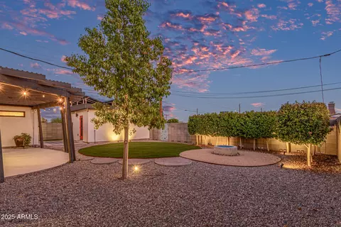 Exterior - 1745 E San Juan Ave, Phoenix, AZ 85016 photo 6 of 11