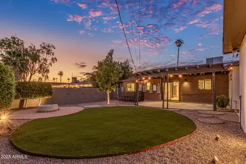 Exterior - 1745 E San Juan Ave, Phoenix, AZ 85016 photo 7 of 11