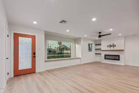 Living - 1745 E San Juan Ave, Phoenix, AZ 85016 photo 1 of 4