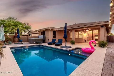 28065 N Welton Pl, San Tan Valley, AZ 85143