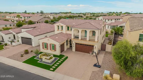 4204 E Grand Canyon Dr, Chandler, AZ 85249