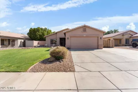 9457 W Albert Ln, Peoria, AZ 85382