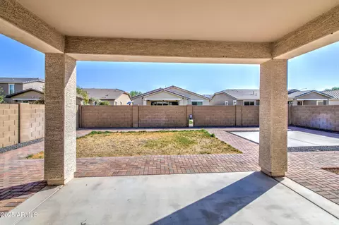 929 E Overlin Ln, Avondale, AZ 85323 photo 34