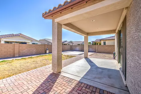 929 E Overlin Ln, Avondale, AZ 85323 photo 35