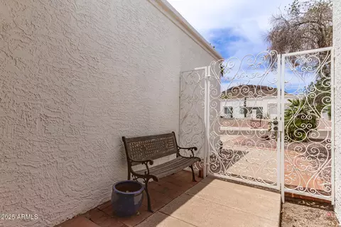 1309 E Meadow Ln, Phoenix, AZ 85022 photo 2