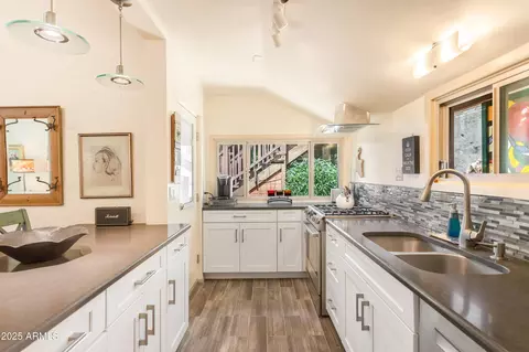 223 Opera Dr, Bisbee, AZ 85603 photo 10