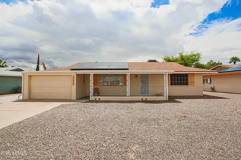12244 N Saint Andrew Dr, Sun City, AZ 85351