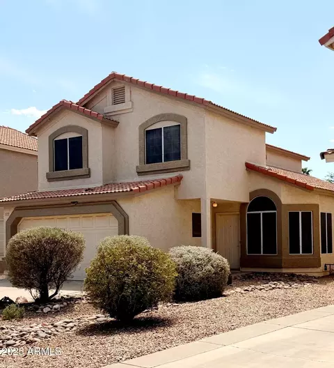 522 N Cobblestone St, Gilbert, AZ 85234
