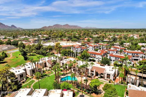 7350 N Via Paseo Del Sur -- #O202, Scottsdale, AZ 85258