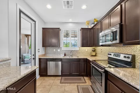 1331 E Kaler Dr, Phoenix, AZ 85020 photo 13