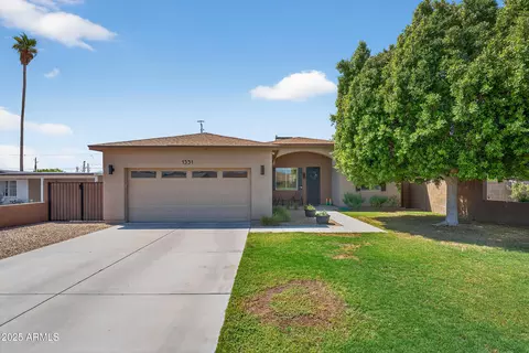 1331 E Kaler Dr, Phoenix, AZ 85020 photo 2