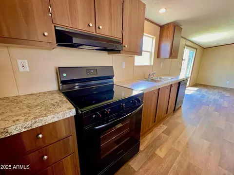 902 S Warner Dr, Apache Junction, AZ 85120 photo 10