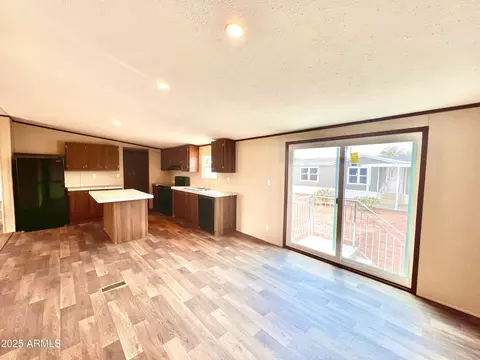 902 S Warner Dr, Apache Junction, AZ 85120 photo 12