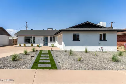 8420 E Plaza Ave, Scottsdale, AZ 85250