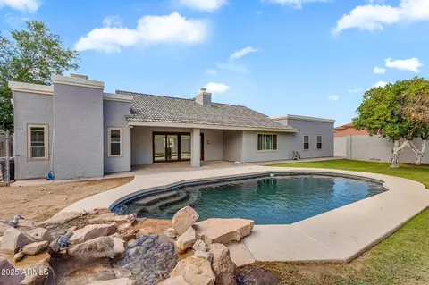 3402 E Fairfield St, Mesa, AZ 85213