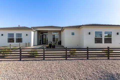 3555 W Hummingbird Ln, Queen Creek, AZ 85142