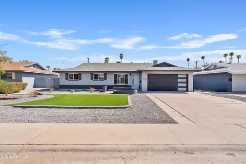 11 W Fairmont Dr, Tempe, AZ 85282