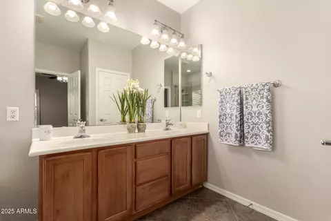Bath - 11122 E Sombra Ave, Mesa, AZ 85212 photo 1 of 3