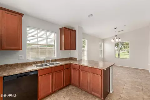 Kitchen - 2048 S Seton Ave, Gilbert, AZ 85295 photo 2 of 2