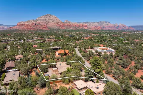 235 El Camino Grande --, Sedona, AZ 86336
