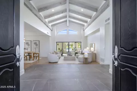 9483 N 57th St, Paradise Valley, AZ 85253