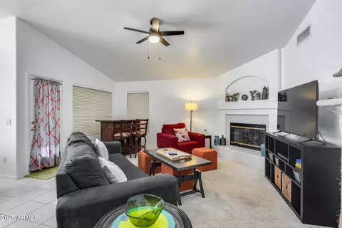 1123 E Constitution Dr, Gilbert, AZ 85296 photo 23