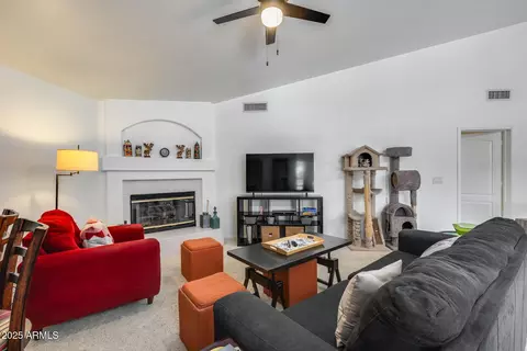 1123 E Constitution Dr, Gilbert, AZ 85296 photo 25