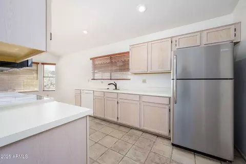 Kitchen - 1609 E Windsong Dr, Phoenix, AZ 85048 photo 1 of 4