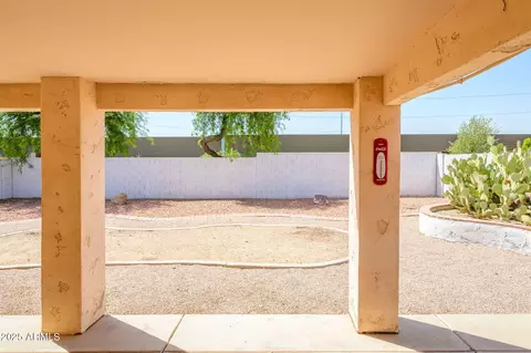 Exterior - 1609 E Windsong Dr, Phoenix, AZ 85048 photo 4 of 8