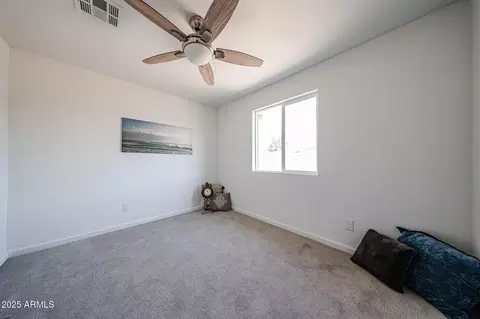 Bedroom - 6932 W Haven Ave, Phoenix, AZ 85035 photo 8 of 11