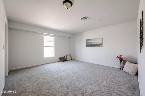 Bedroom - 6932 W Haven Ave, Phoenix, AZ 85035 photo 10 of 11