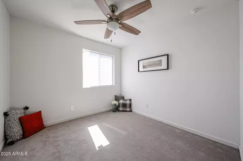 Bedroom - 6932 W Haven Ave, Phoenix, AZ 85035 photo 4 of 11