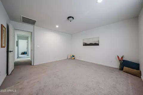 Bedroom - 6932 W Haven Ave, Phoenix, AZ 85035 photo 3 of 11