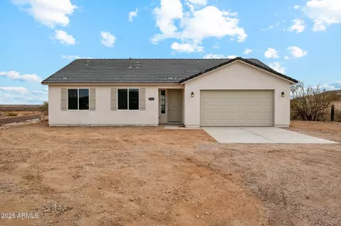 18975 W Crescent Way, Buckeye, AZ 85326