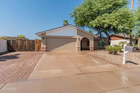 3138 W Danbury Dr, Phoenix, AZ 85053