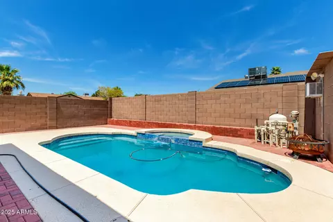 402 E Morrow Dr, Phoenix, AZ 85024 photo 26