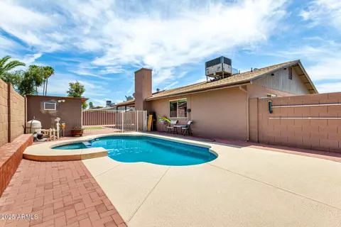402 E Morrow Dr, Phoenix, AZ 85024 photo 27