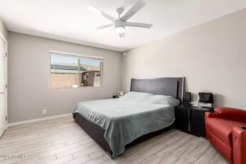 402 E Morrow Dr, Phoenix, AZ 85024 photo 14