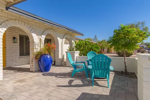 2032 E Pegasus Dr, Tempe, AZ 85283 photo 4