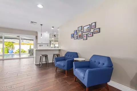 2032 E Pegasus Dr, Tempe, AZ 85283 photo 8