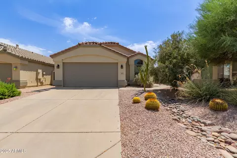 663 E Daniella Dr, San Tan Valley, AZ 85140