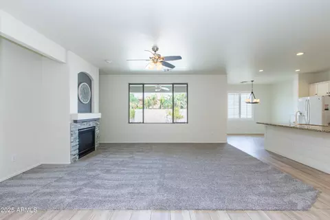 Living - 632 E Raven Way, Gilbert, AZ 85297 photo 6 of 10
