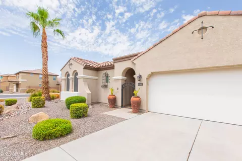 Exterior - 632 E Raven Way, Gilbert, AZ 85297 photo 18 of 23