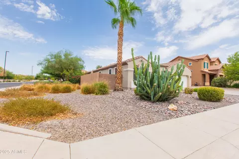 Exterior - 632 E Raven Way, Gilbert, AZ 85297 photo 19 of 23
