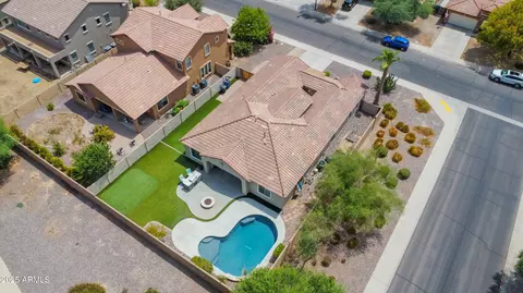 View/Area - 632 E Raven Way, Gilbert, AZ 85297 photo 8 of 10