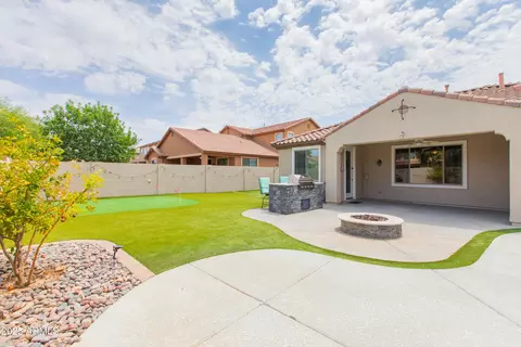 Exterior - 632 E Raven Way, Gilbert, AZ 85297 photo 3 of 23